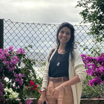 Babysitter in Vitória: Karina