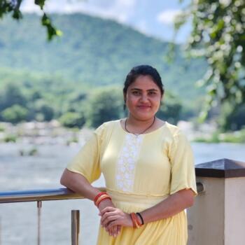 बेबीसिटर बंगलौर: Parvathi