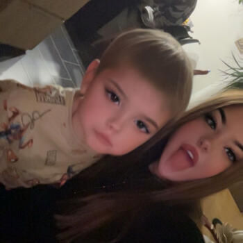 Babysitter in Commana: Laora