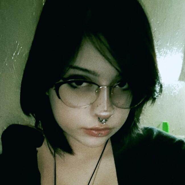 Babysitter in Pueblo: Coralene