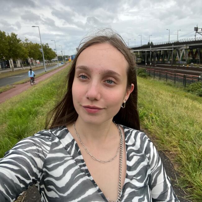 Oppas in Rotterdam: Elnara