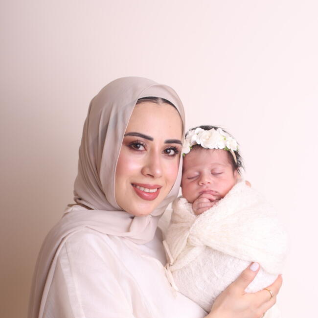 وظيفة جليسة أطفال في عمّان: Esraa