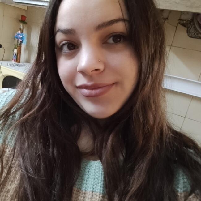 Niñera en José C. Paz: Catalina