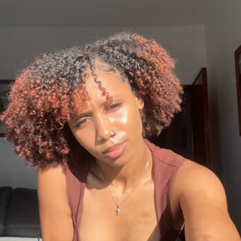 Babysitter em Seixal: Nadine