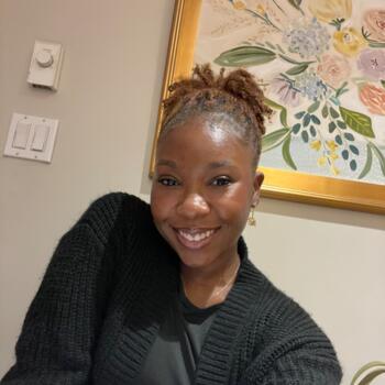 Babysitter in Brooklyn: Nichelle