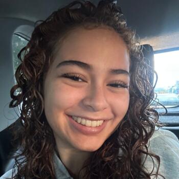 Niñera en Cartago: Helena