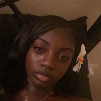 Babysitter Brandon: Evelyn