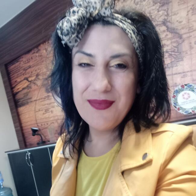 Oppas in Almere: Rabia MERYEM