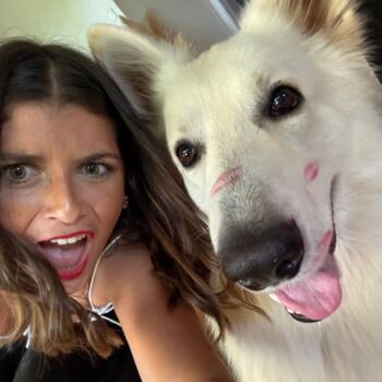 Babysitter in Saint-Ouen: Flavie