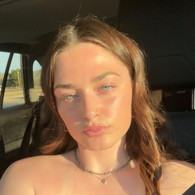 Babysitter in Austin: Hannah