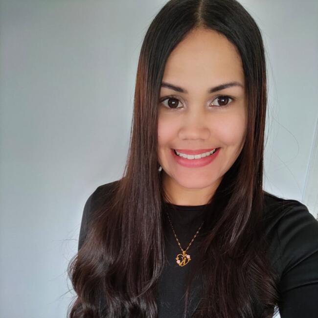 Babysitter in Quito: KAREN
