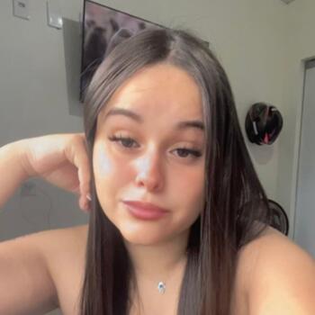 Babysitter in Novo Hamburgo: Stefani