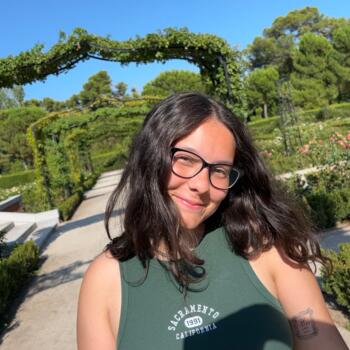 Babysitter in Vigo: Carolina