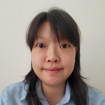 Nanny in Batam: Dena