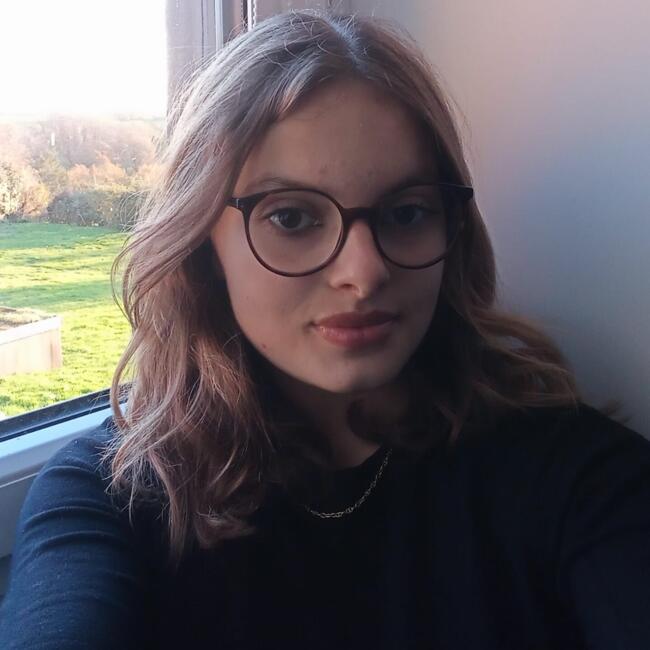 Babysitter in Brûlon: Chloé