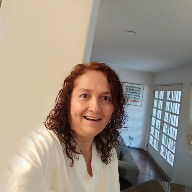 Babysitter in Ojo de Agua: Joss