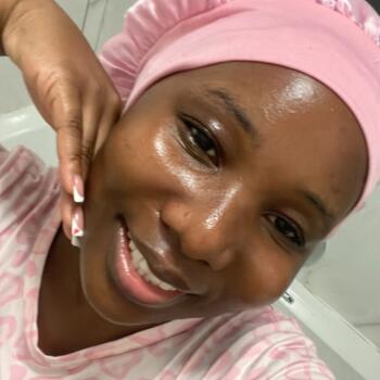 Babysitter Cape Town: Ntombi