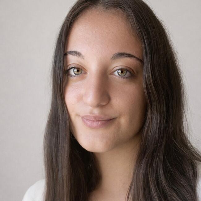 Babysitter in Bonn: Valentina