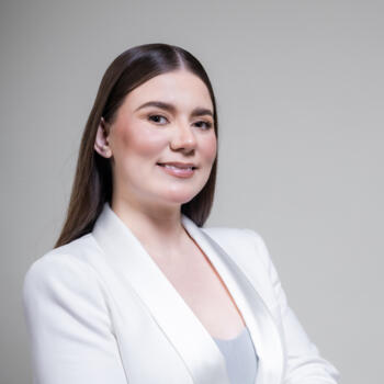 Niñera Torreón: Melanie Gardner