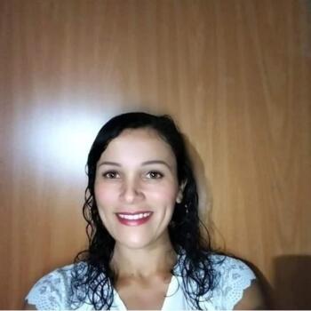 Babysitter in São Gonçalo (São Gonçalo): Aline