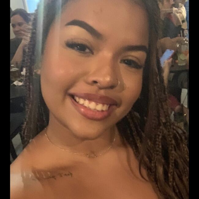 Babá em Belém: Sofya