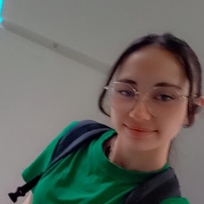 Babysitter in Auckland: Betty