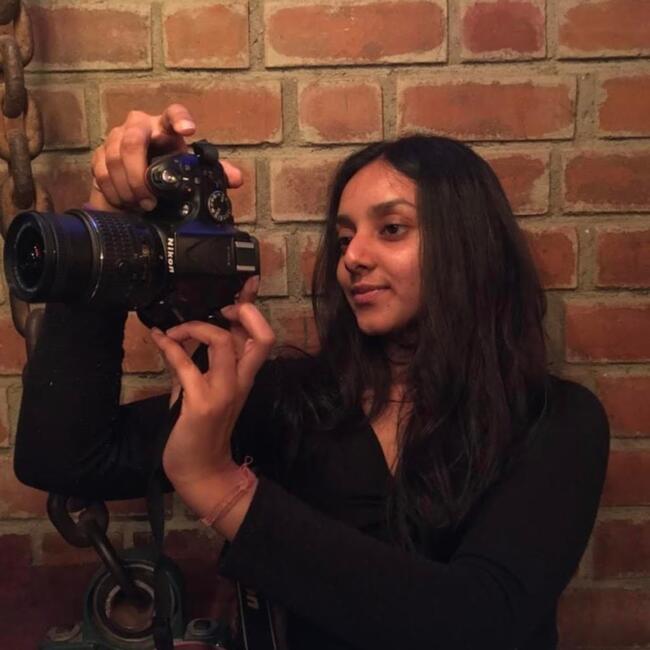 बंगलौर में बेबीसिटर: Aditi