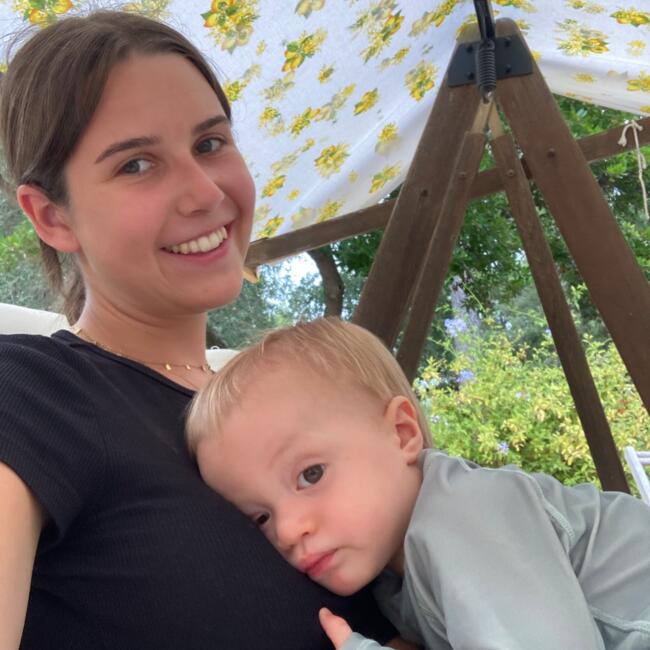Nanny en Lausana: Apolline