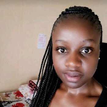 Babysitter in Mamelodi: Gloria