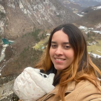 Parent Argyroúpoli: Camili