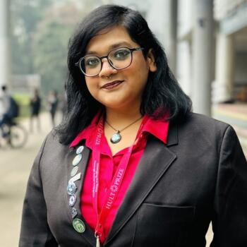 Babysitter Hobart: Munshi Forsythia