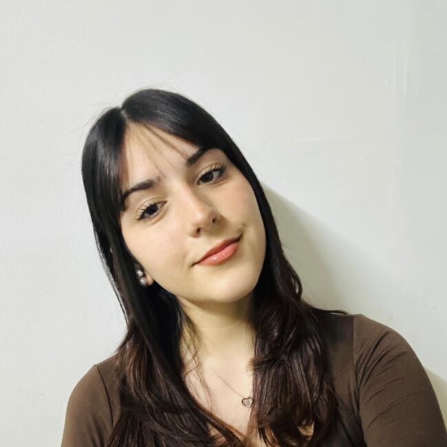 Babysitter in Puerto San Martín: Valen Camussoni