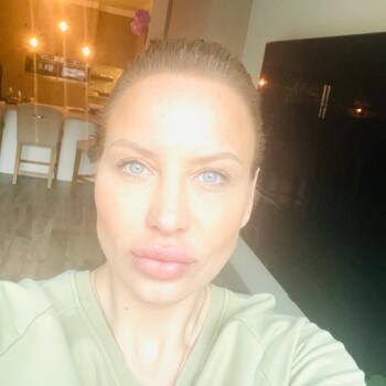 Babysit job in Antwerpen: Melanie