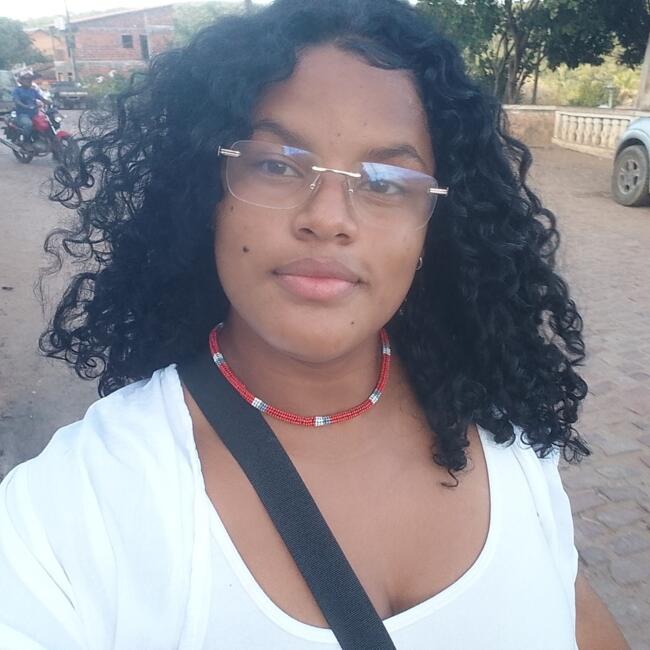 Babysitter in Salvador: Joana