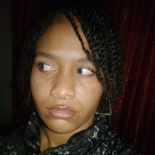 Babysitter in Cape Town: Zenande
