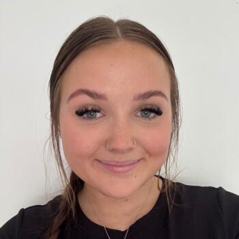 Babysitter in Glengarry: Madysen