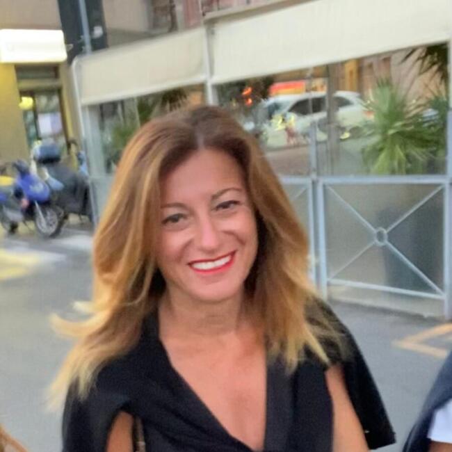Babysitter in Milan: Luciana