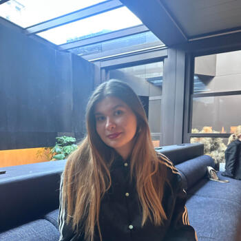 Babysitter in Brussels: Aleksandra