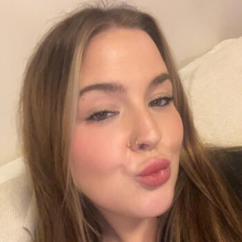 Babysitter in Grangemouth: Megan