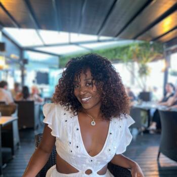 Babysitter in Colombes: Marielle