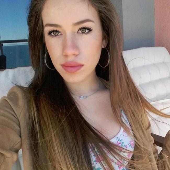 Trabajo de canguro en Badalona: Nicole