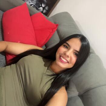 Babysitter in Hortolândia: Tainá