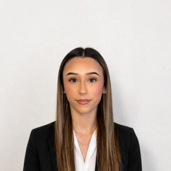 Niñera Cubas: Adriana