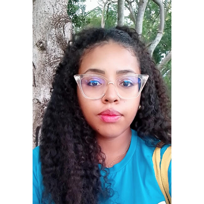 Babá em Riacho Fundo II: Elivania