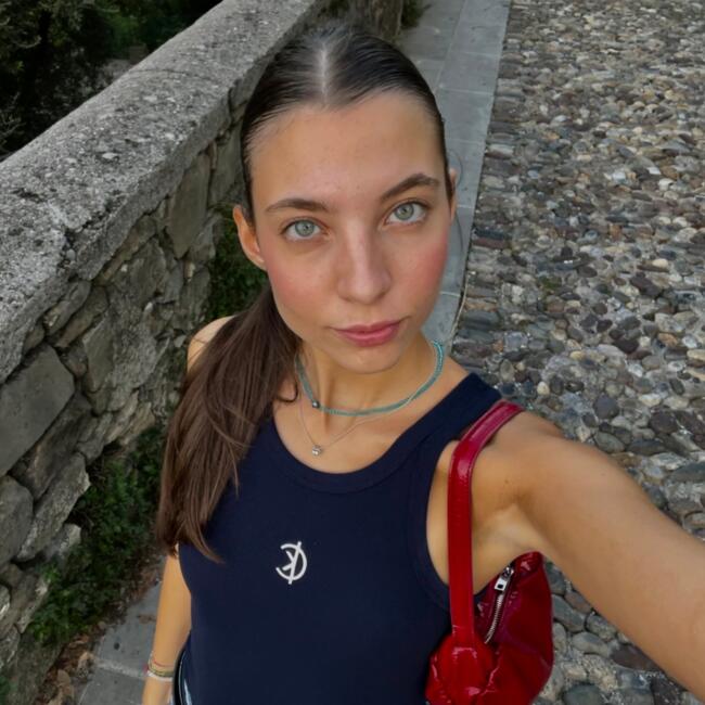 Babysitter a Azzano San Paolo: Eleonora