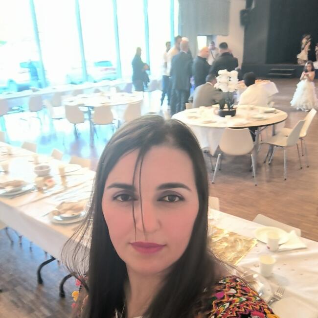 Nanny in Saint-Pierre-lès-Elbeuf: Nadia