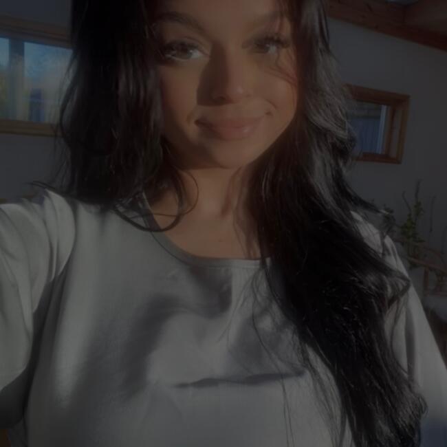 Barnvakt i Vänersborg: Bina