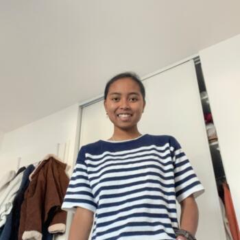 Babysitter in Nantes: Cassie