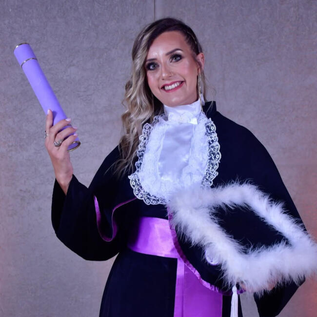 Babysitter in São Leopoldo: Amanda