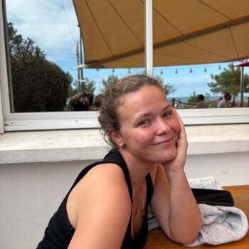 Babysitter Toulon: Carlotta